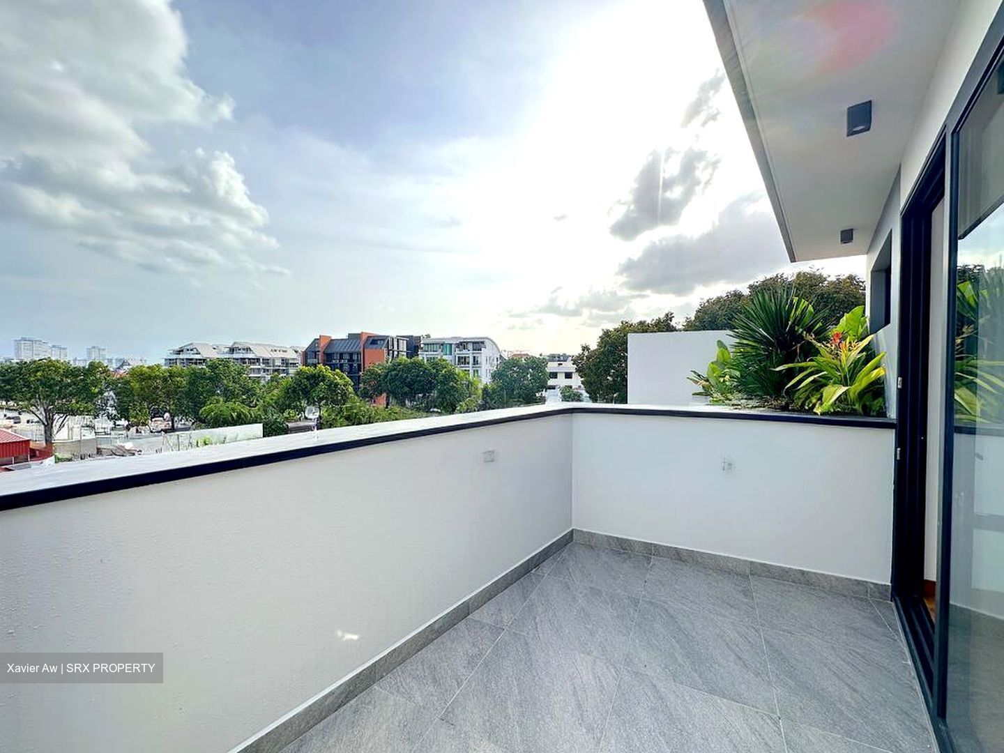 Lorong H Telok Kurau (D15), Terrace #520922721